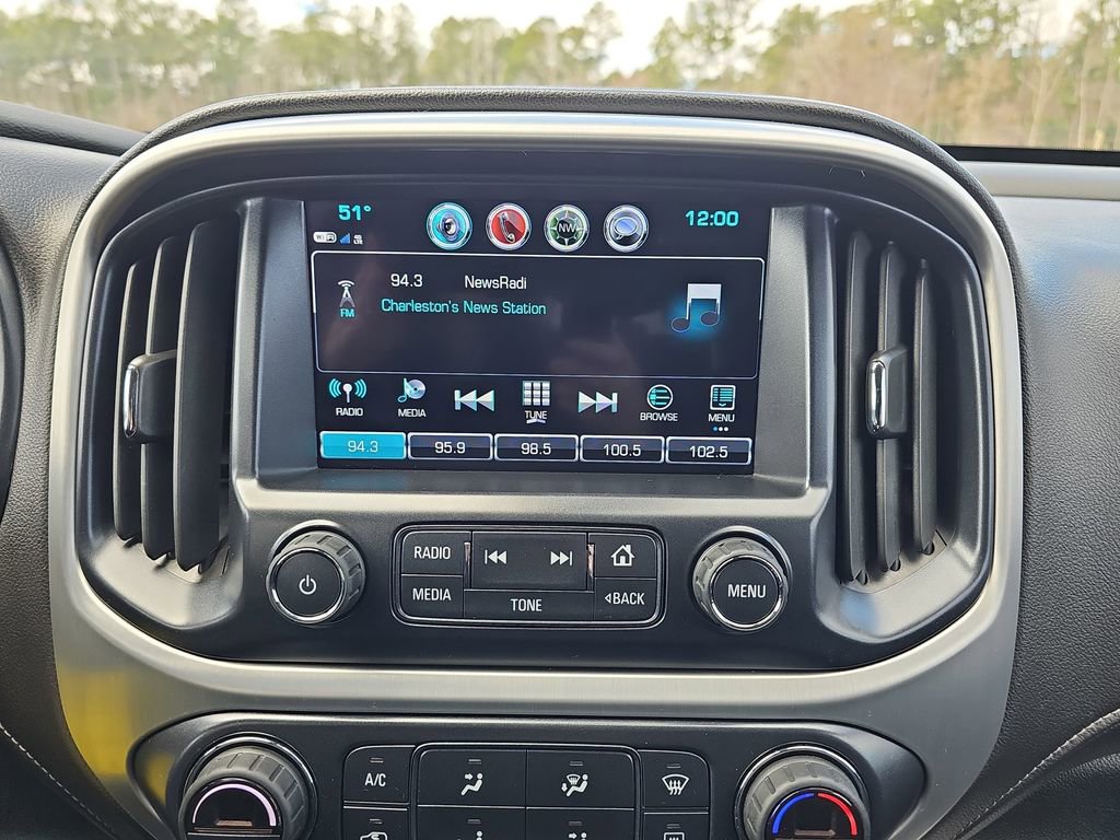 Used 2017 GMC Canyon SLT w/ Driver Alert Package image 25