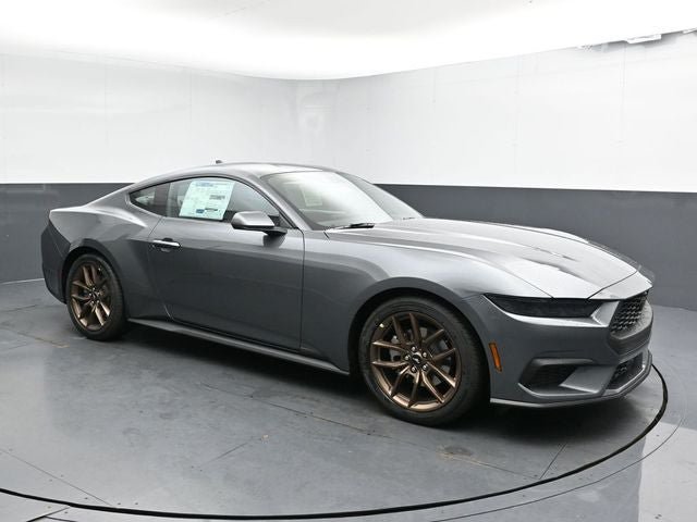 New 2026 Ford Mustang Coupe RWD video 3