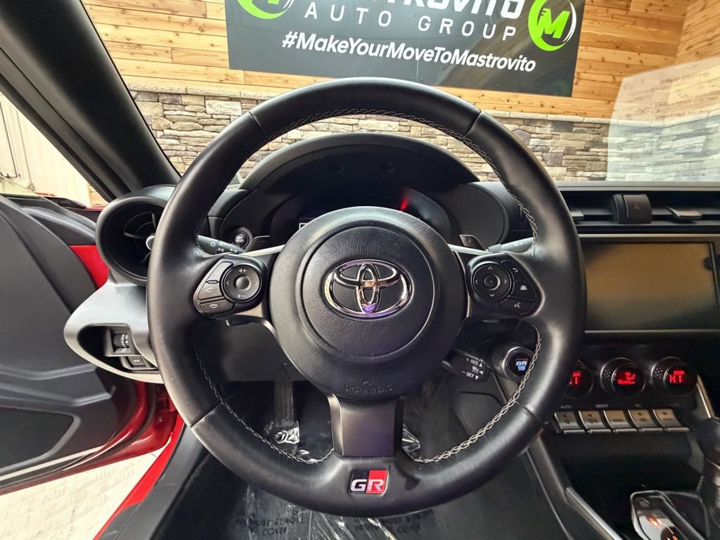 Used 2022 Toyota GR86 w/ ALL Weather Mat Package (TMS) image 16