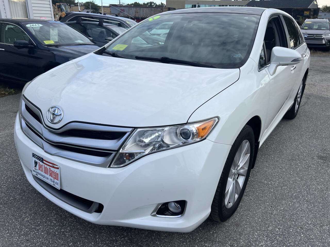 Used 2015 Toyota Venza XLE w/ XLE Premium Package image 3