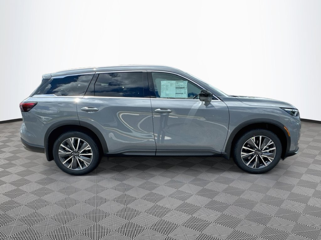 New 2027 INFINITI QX60 Luxe w/ Cargo Package FWD image 4