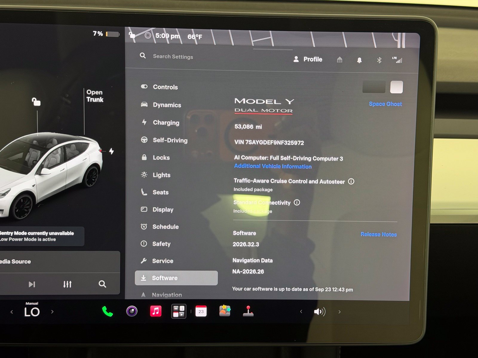 Used 2022 Tesla Model Y Performance AWD/4WD image 24