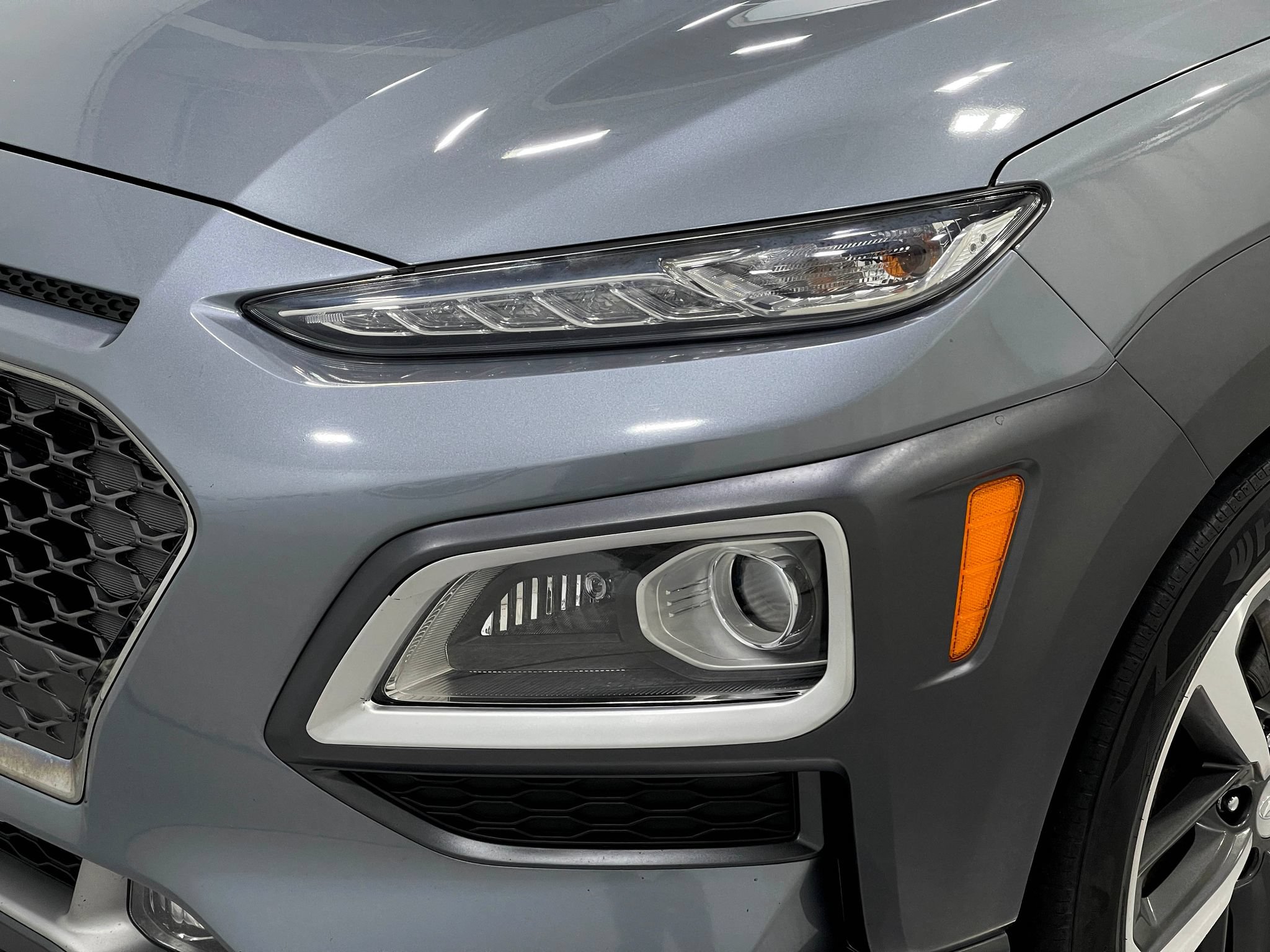 Used 2018 Hyundai Kona Limited AWD/4WD image 32