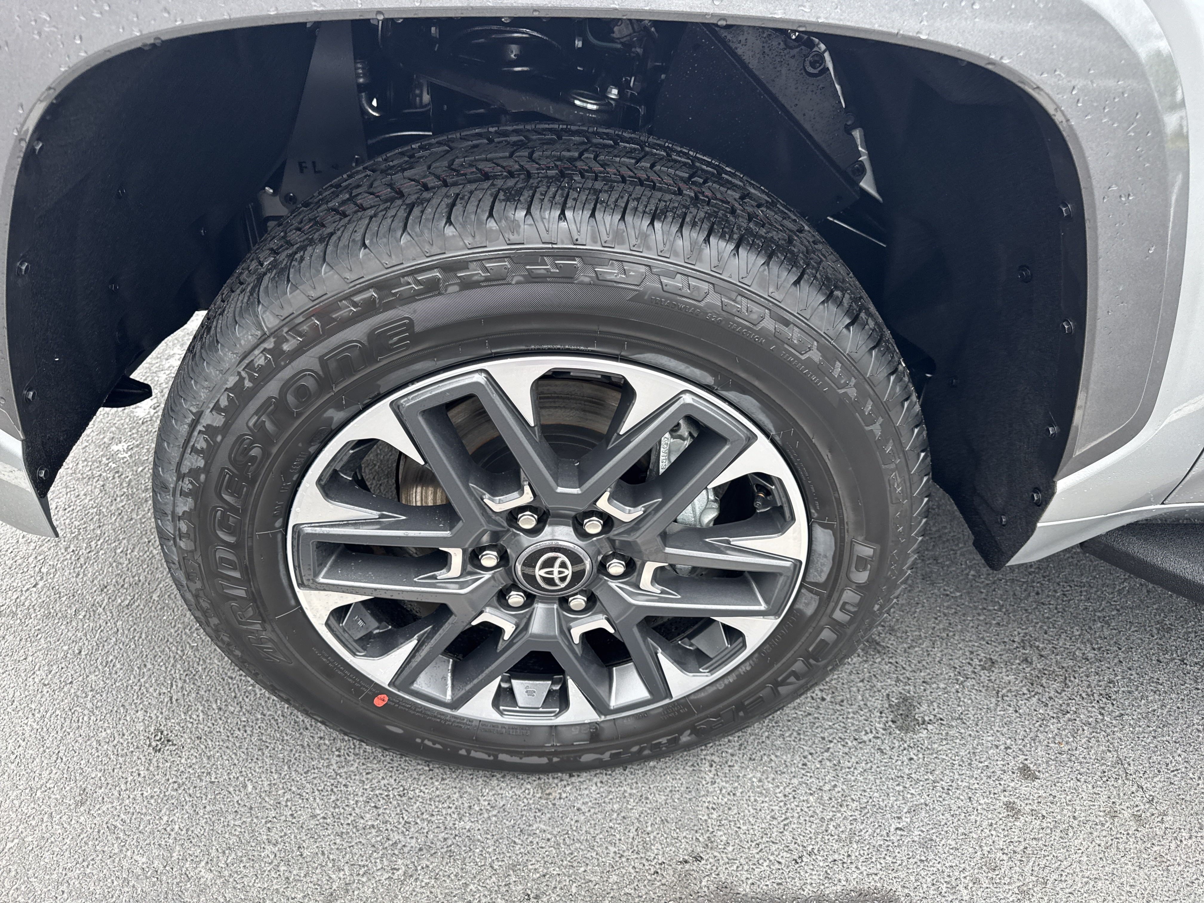 New 2025 Toyota Tundra Limited AWD/4WD image 9