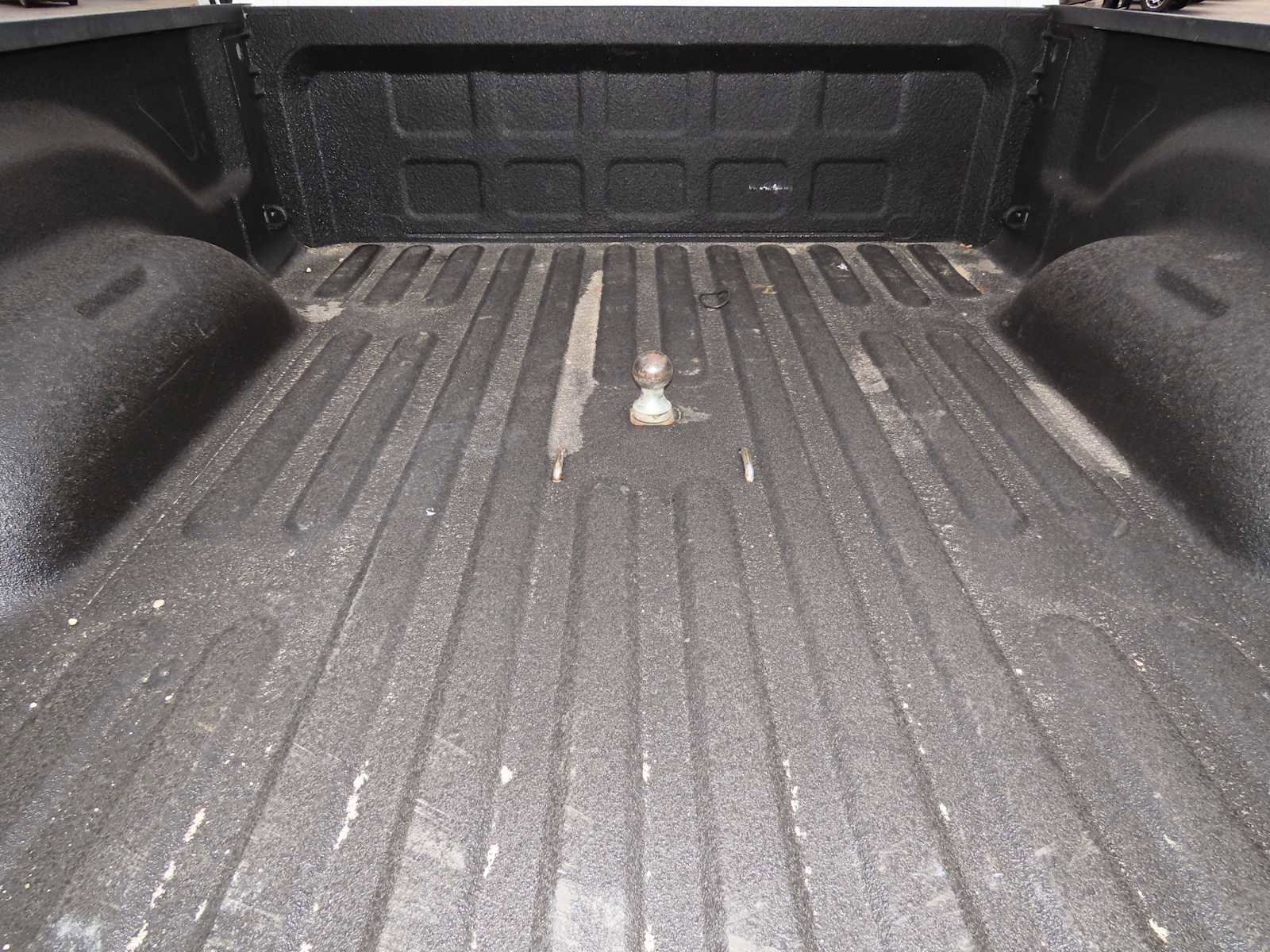 Used 2015 RAM 3500 Laramie w/ Convenience Group image 32