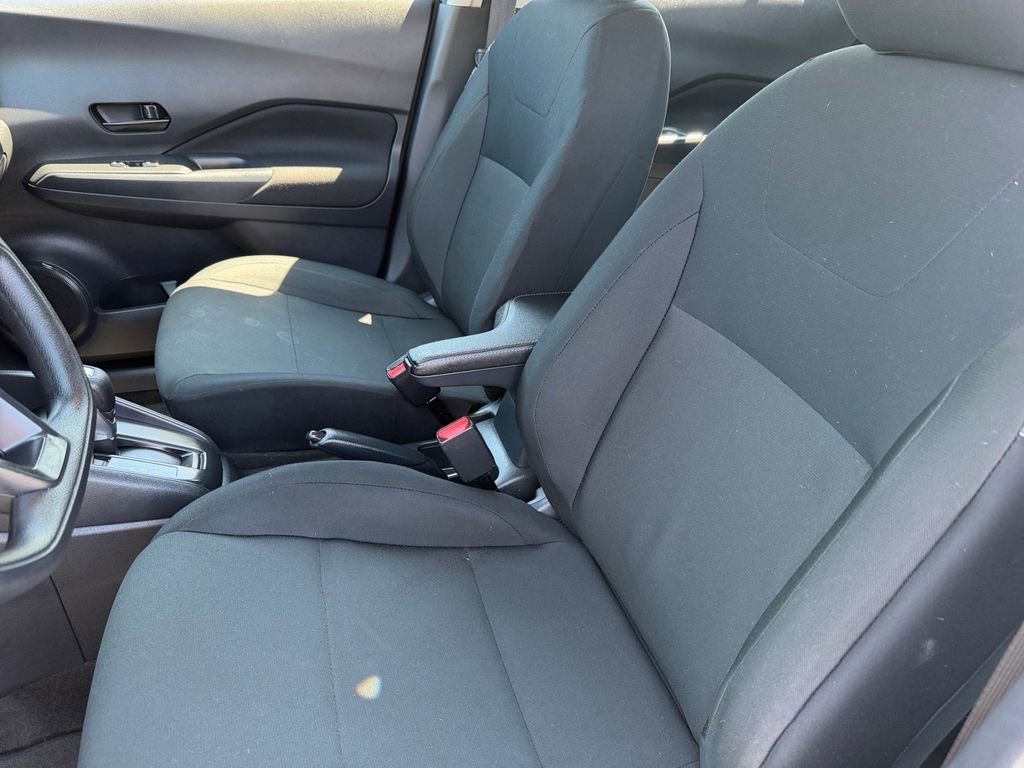Used 2025 Nissan Kicks Play S image 10