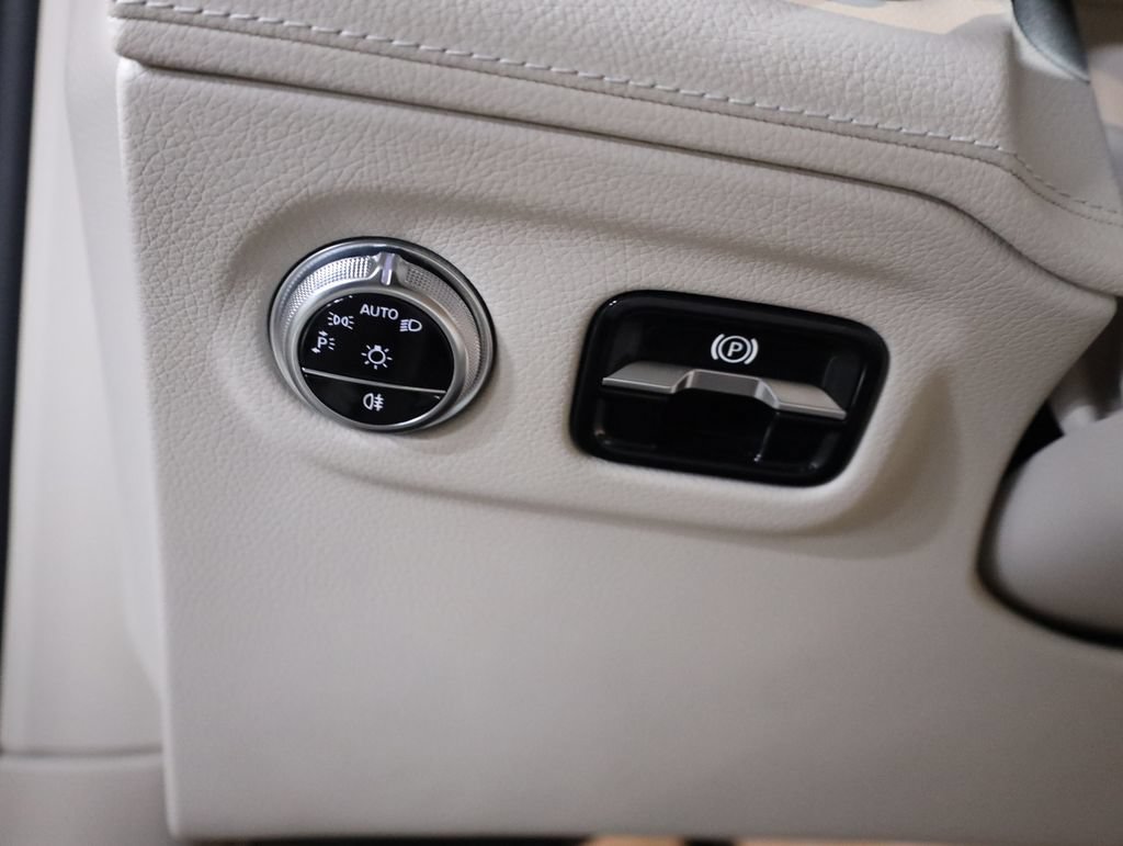 Certified 2023 Mercedes-Benz EQS 450+ 4MATIC SUV image 11