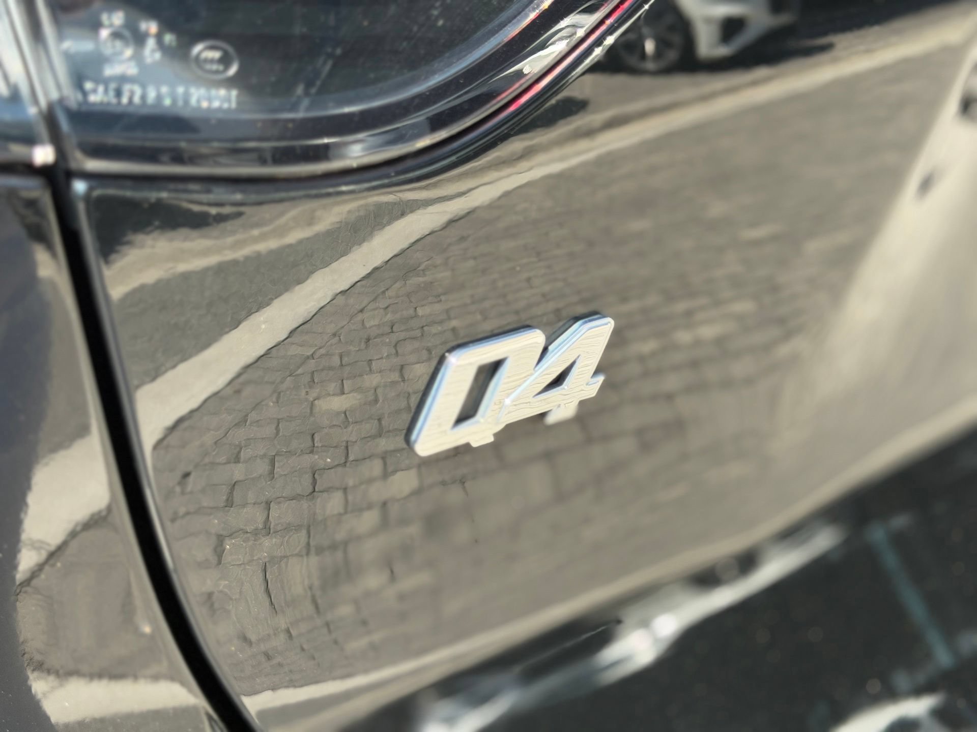 Used 2021 Maserati Levante AWD/4WD image 16