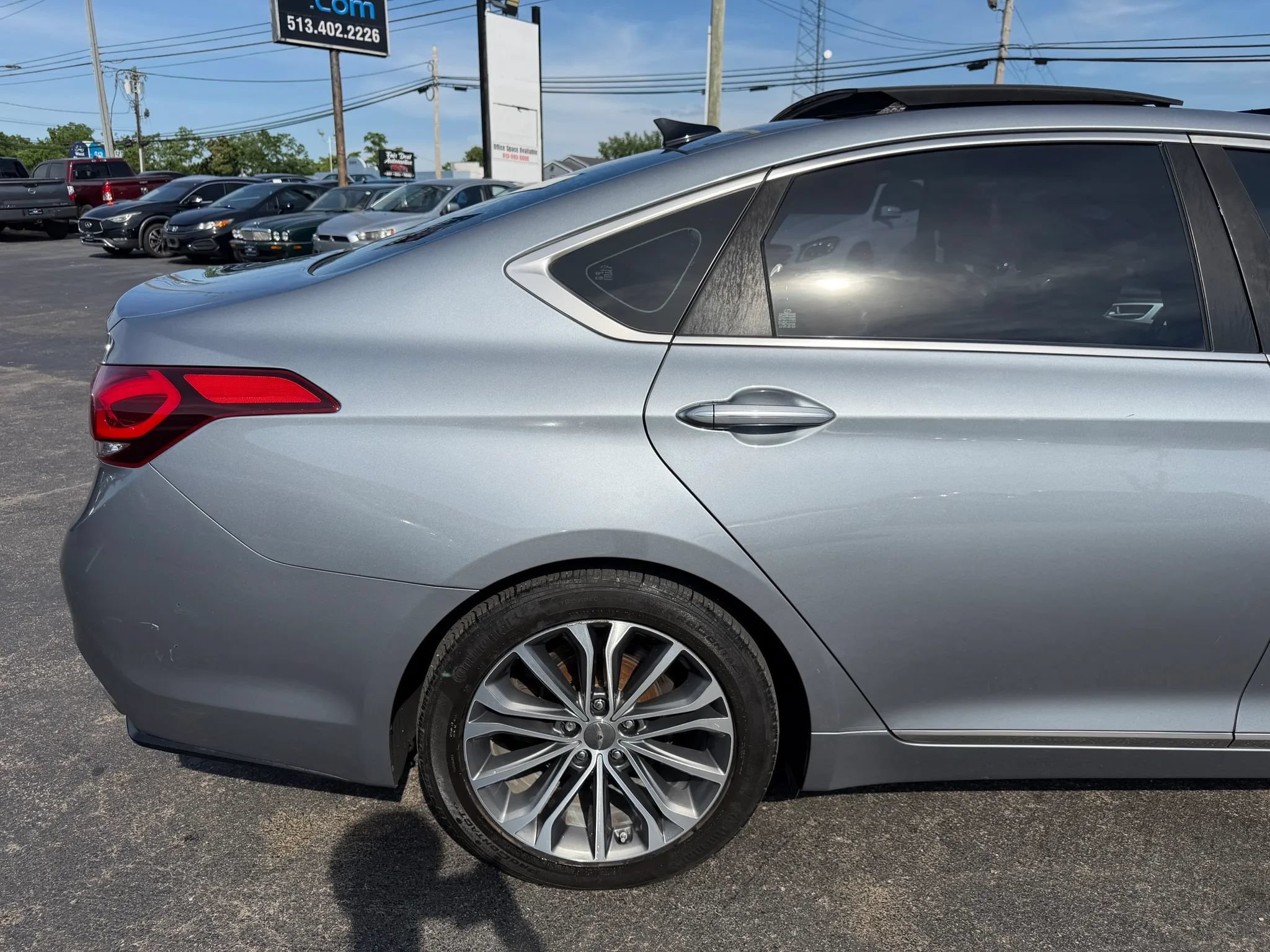 Used 2016 Hyundai Genesis 3.8 w/ Option Group 04 AWD/4WD image 47
