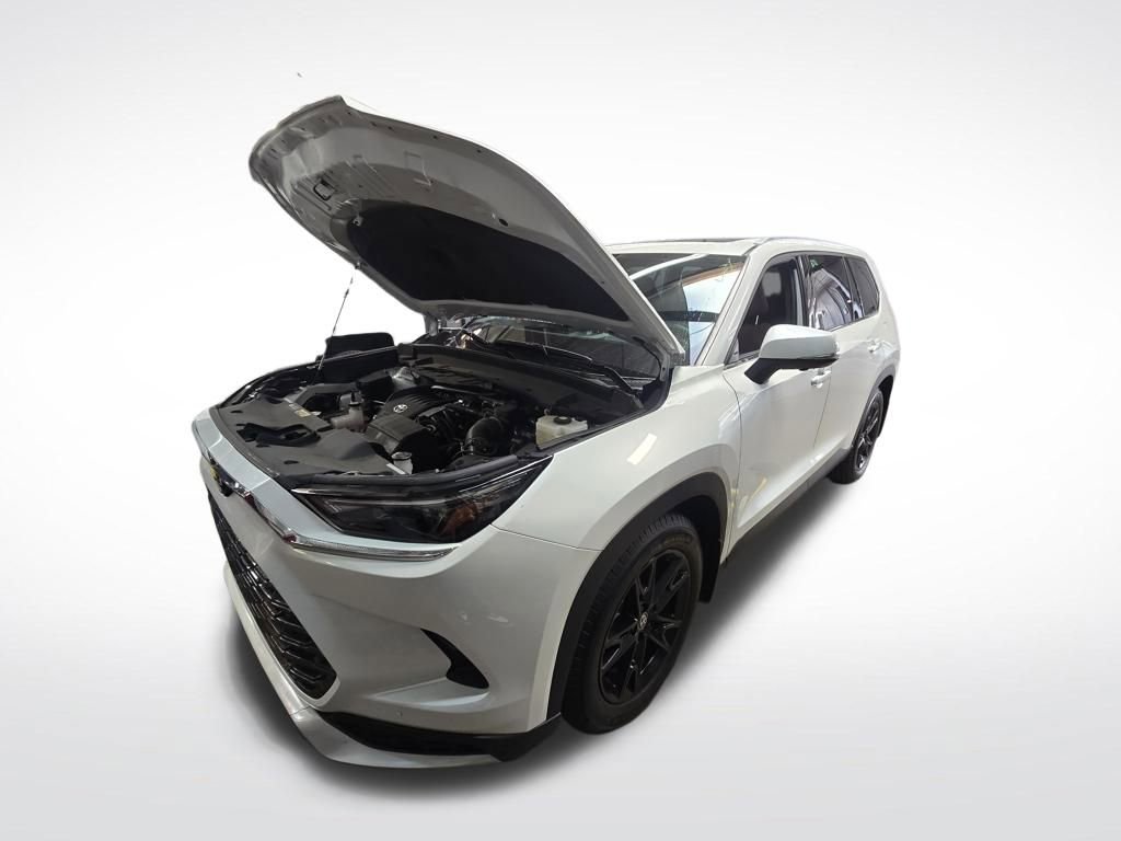 Used 2024 Toyota Grand Highlander MAX Platinum image 4