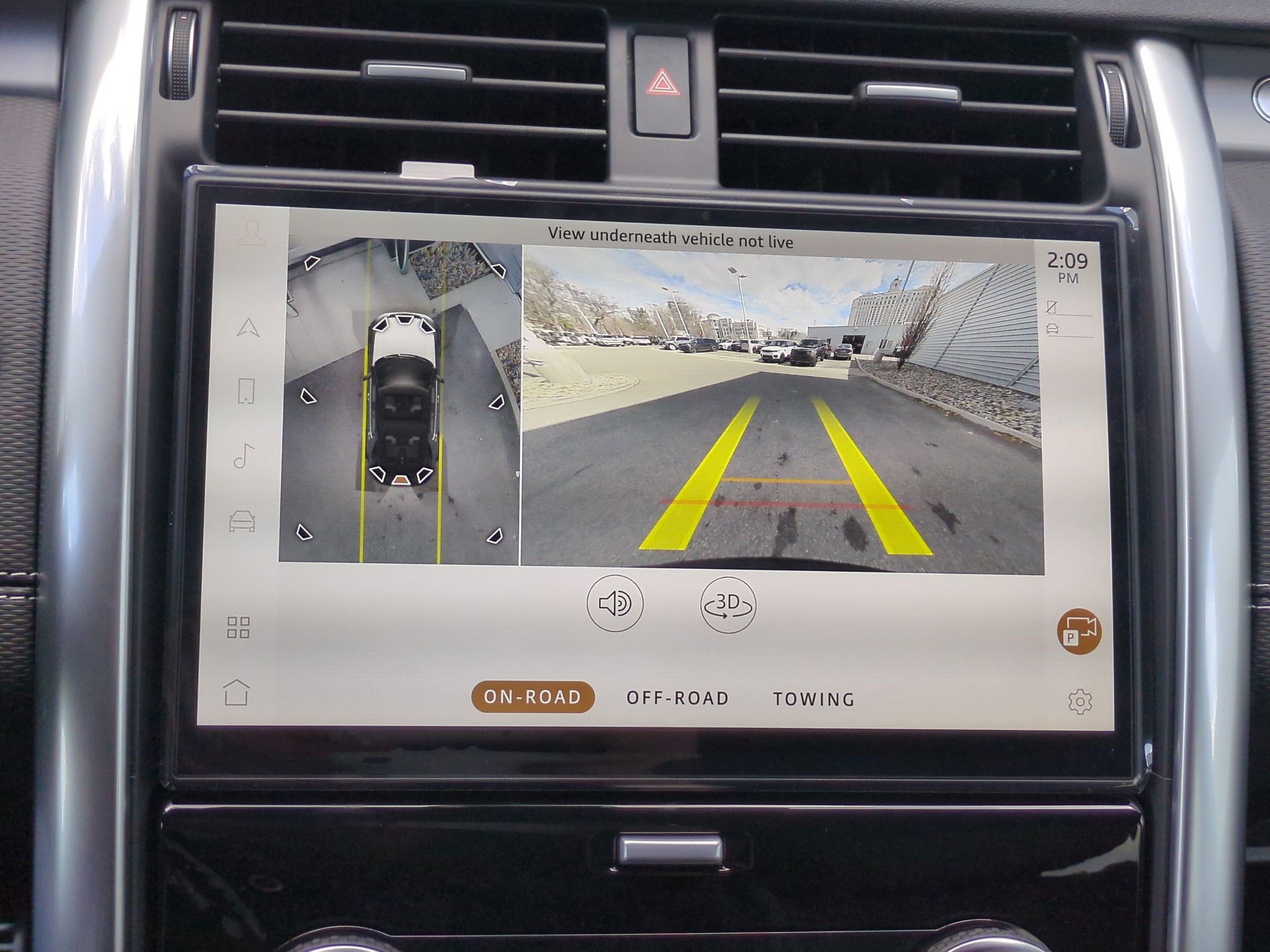 New 2026 Land Rover Discovery Dynamic SE image 19