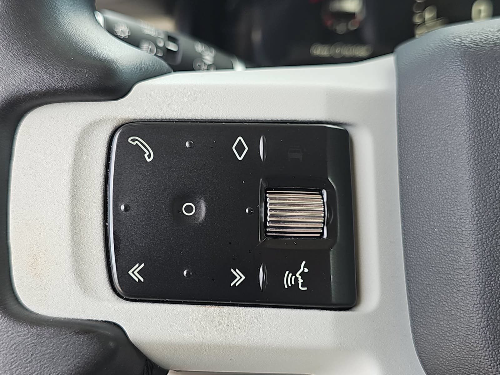 Used 2023 Land Rover Defender 90 S AWD/4WD image 16