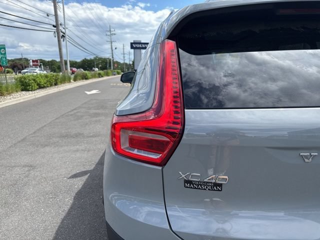Certified 2025 Volvo XC40 B5 Core AWD/4WD image 10