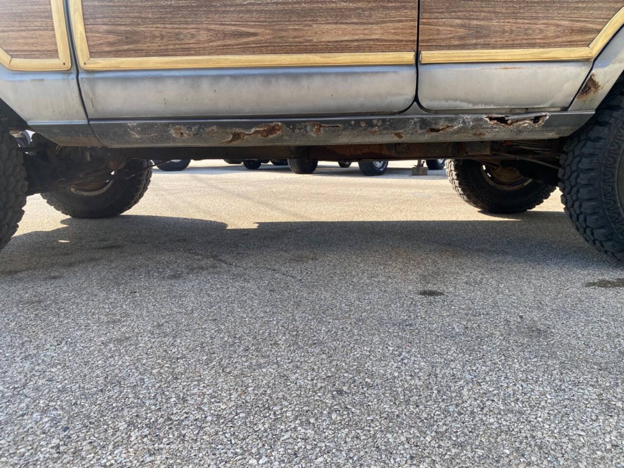 Used 1989 Jeep Grand Wagoneer AWD/4WD image 50
