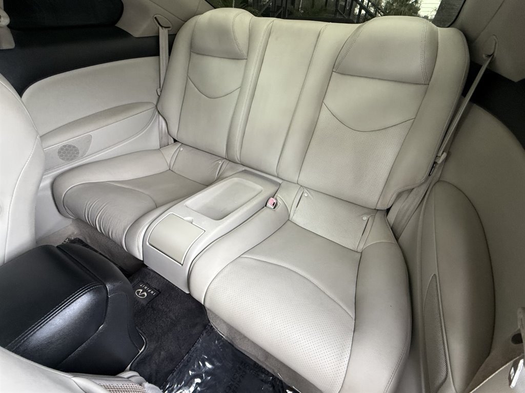 Used 2014 INFINITI Q60 Journey w/ Premium Package RWD image 11