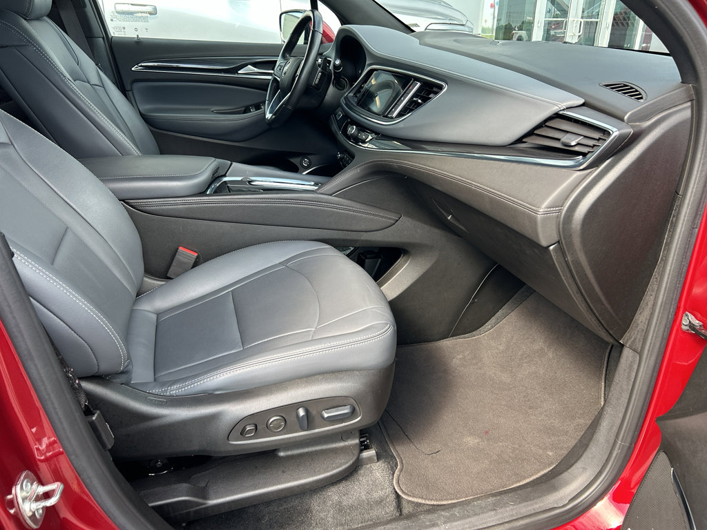 Used 2024 Buick Enclave Premium image 20