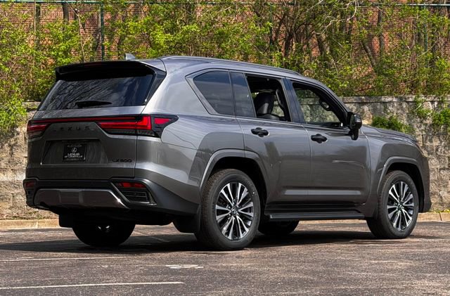 New 2026 Lexus LX 600 4WD w/ Interior Upgrade Package image 3