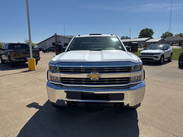 Used 2016 Chevrolet Silverado 2500 W/T w/ WT Convenience Package AWD/4WD image 2
