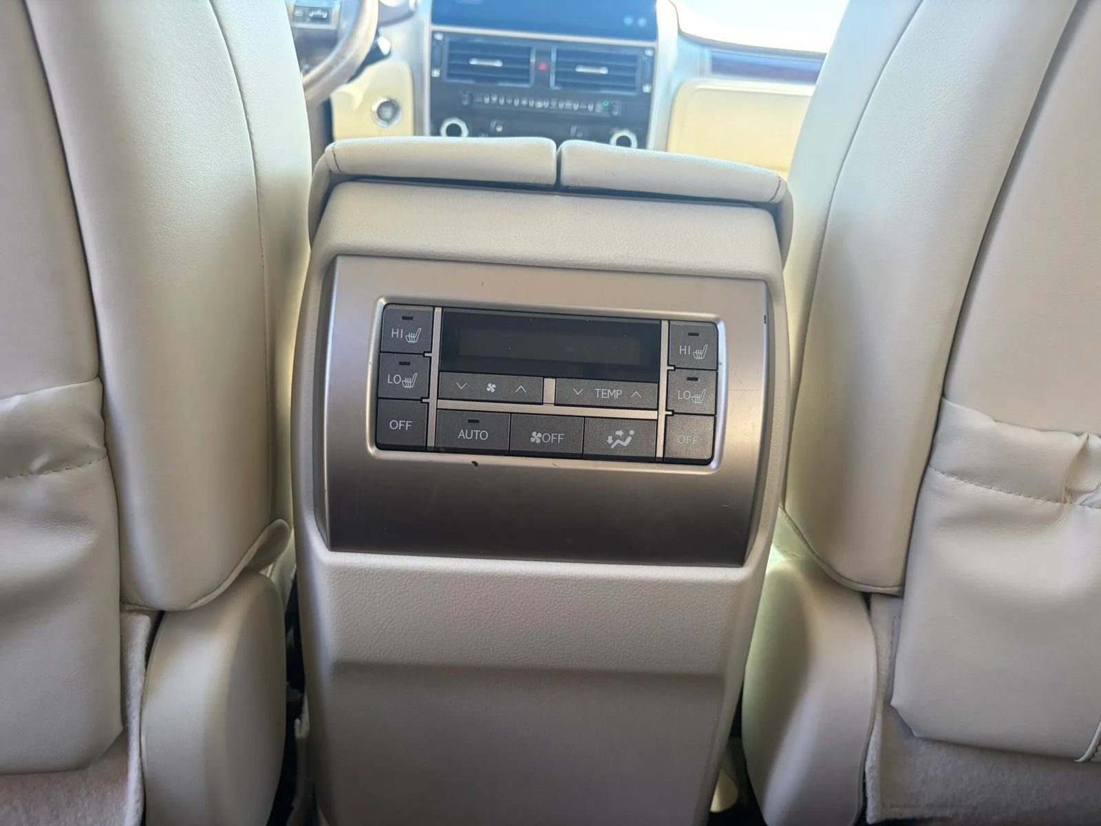 Used 2012 Lexus GX 460 Premium AWD/4WD image 28