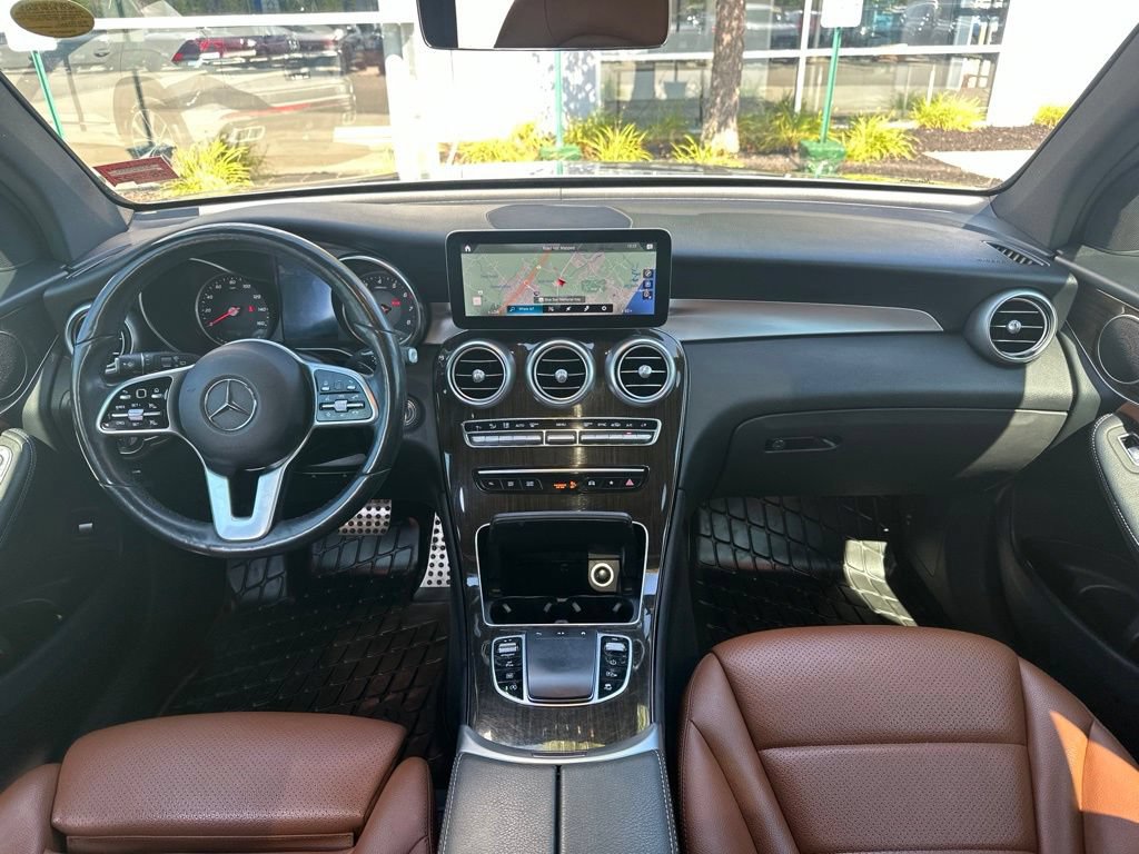 Used 2021 Mercedes-Benz GLC 300 4MATIC image 17