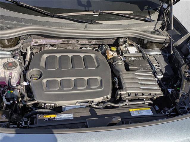 New 2026 Volkswagen Tiguan SE image 16