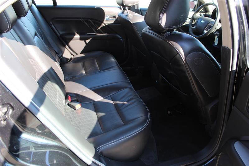 Used 2010 Ford Fusion Sport image 23