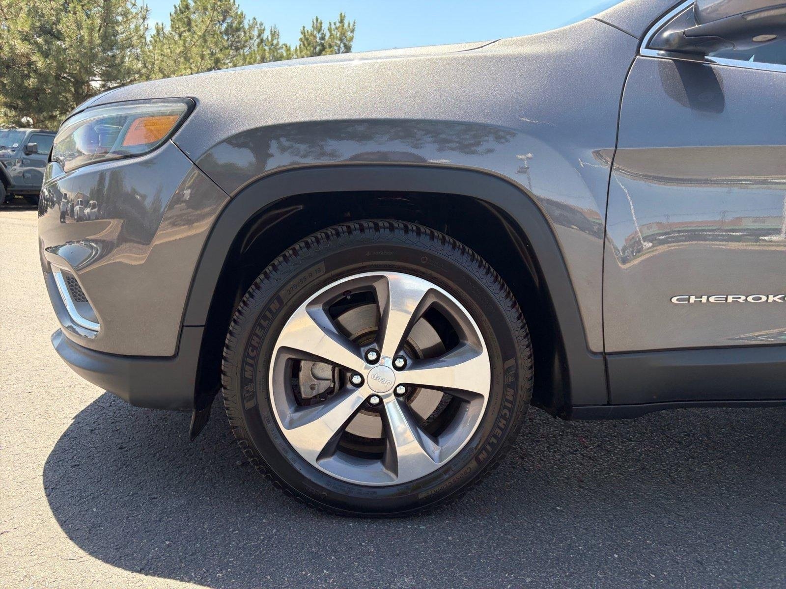 Used 2020 Jeep Cherokee Limited FWD image 10