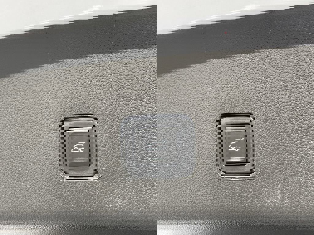 Certified 2023 Chevrolet Traverse Premier image 11