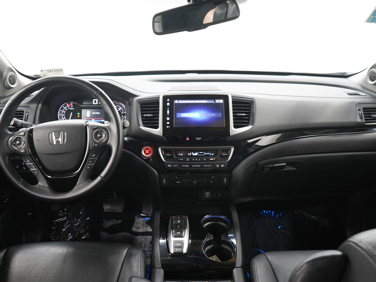 Used 2017 Honda Pilot Touring image 17