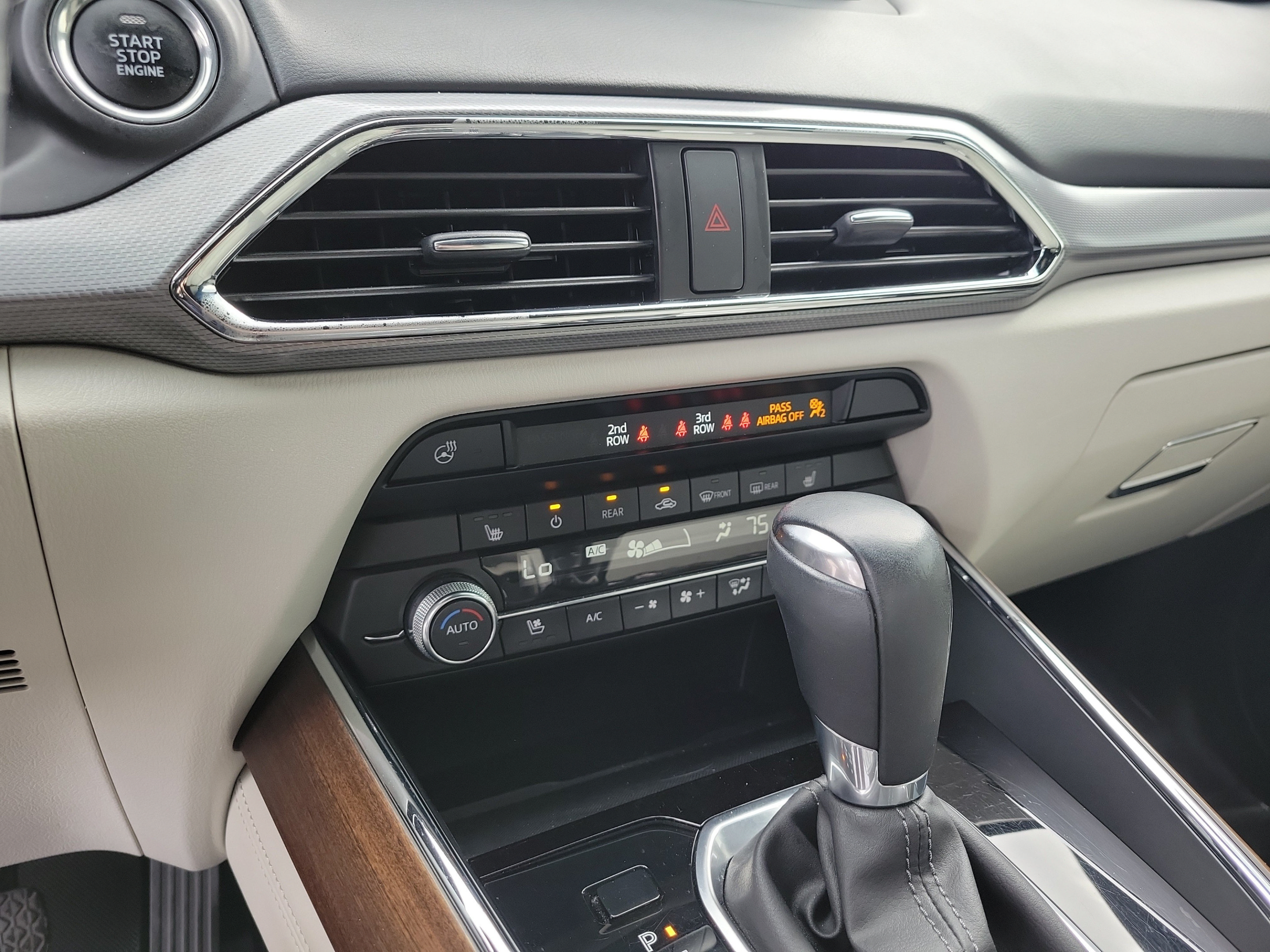Used 2022 MAZDA CX-9 Signature AWD/4WD image 23