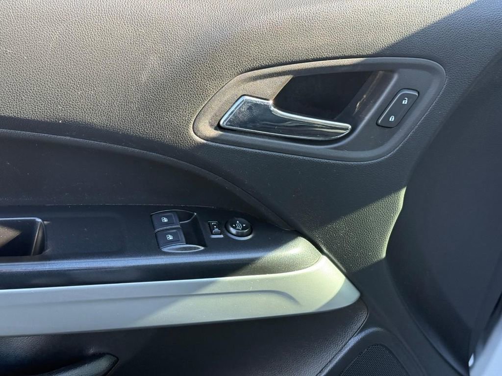 Used 2022 Chevrolet Colorado LT w/ Fleet Safety Package image 13
