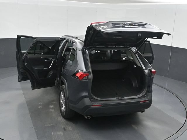 Used 2025 Toyota RAV4 XLE AWD/4WD image 58