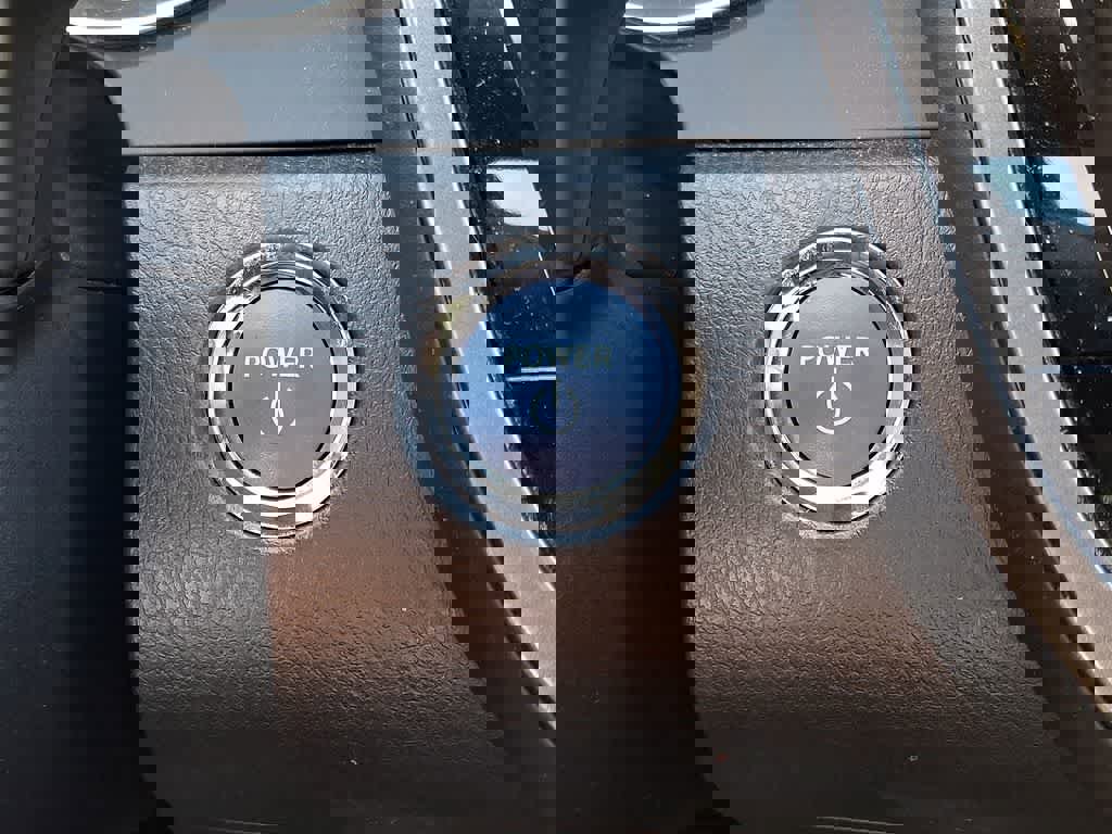 Used 2023 Toyota Camry XLE w/ Navigation Package image 23