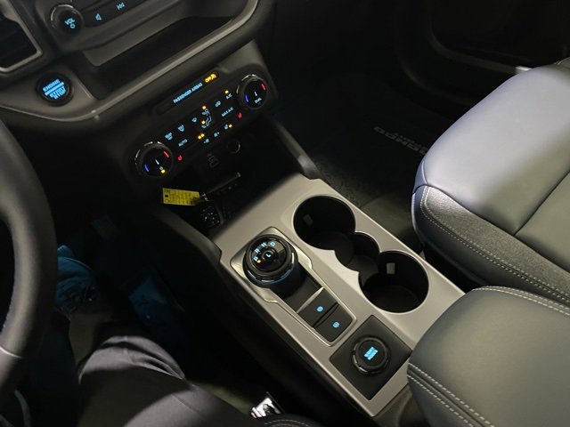 Used 2024 Ford Bronco Sport Outer Banks image 21