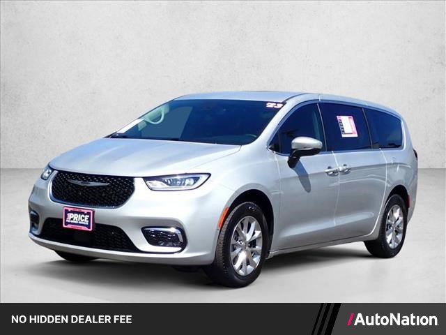 Used 2023 Chrysler Pacifica Touring-L AWD/4WD image 1