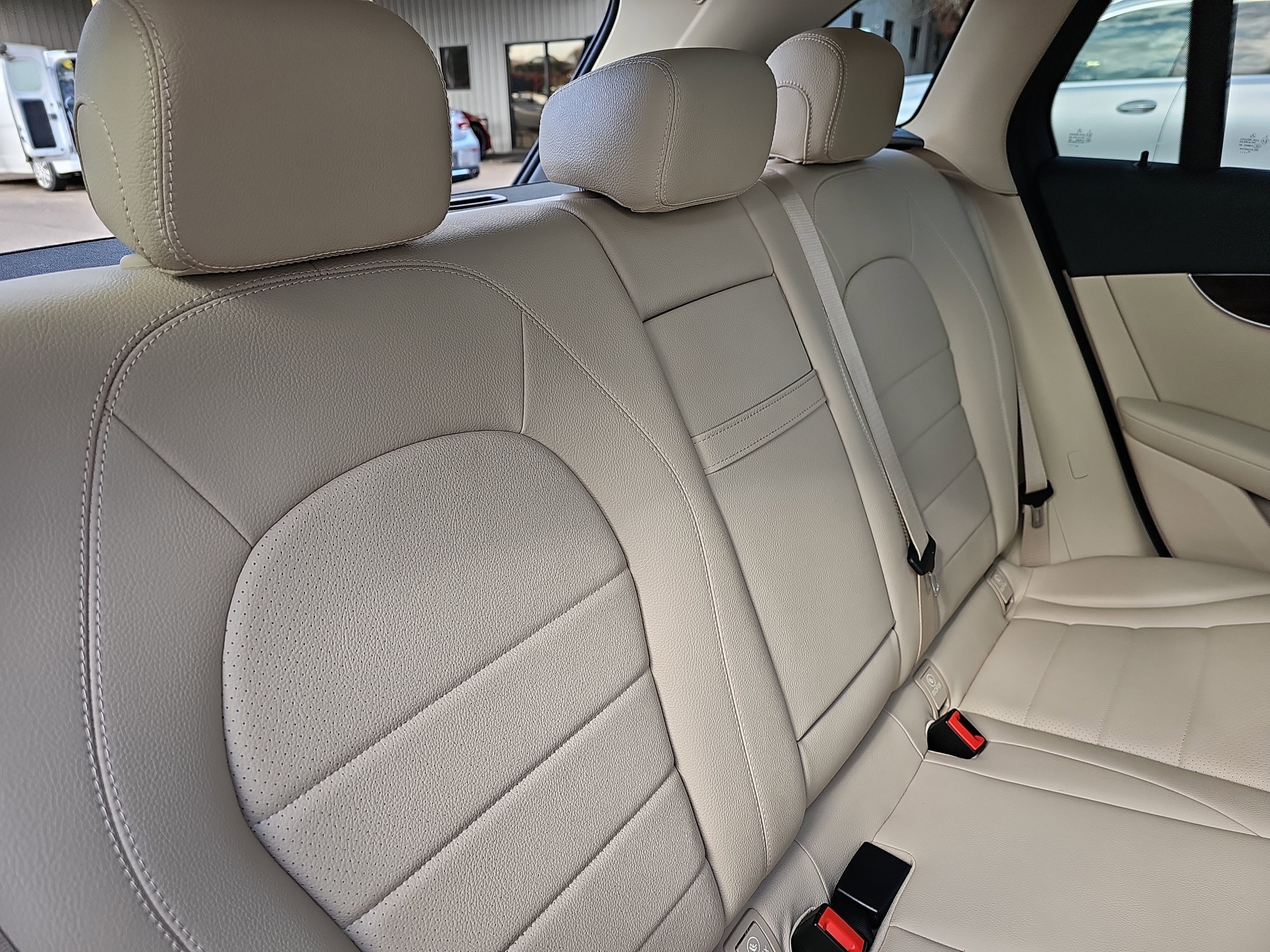 Certified 2021 Mercedes-Benz GLC 300 image 13