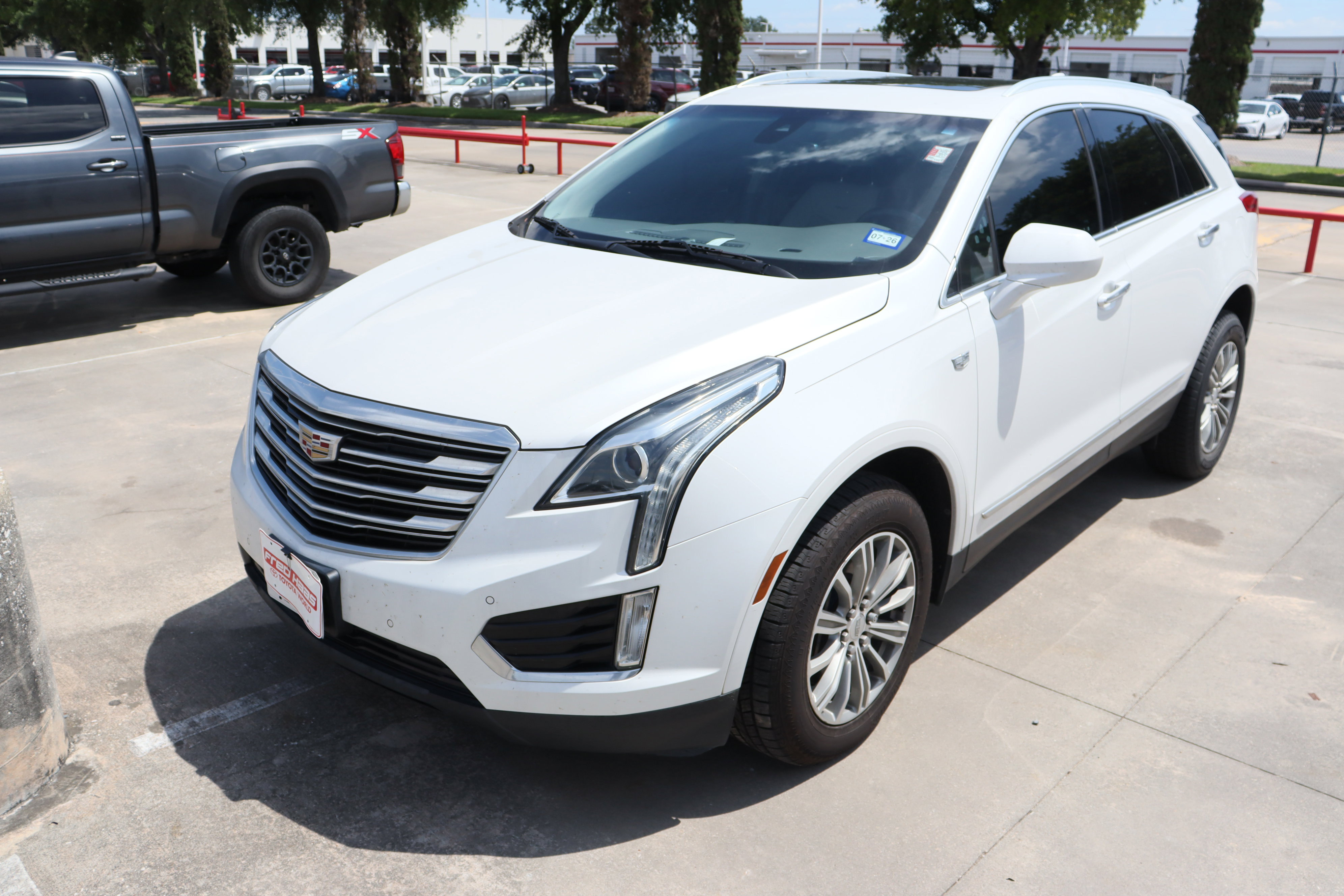Used 2019 Cadillac XT5 Luxury FWD image 5
