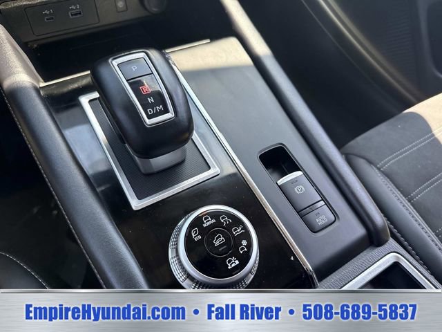 Used 2024 Mitsubishi Outlander Ralliart AWD/4WD image 26