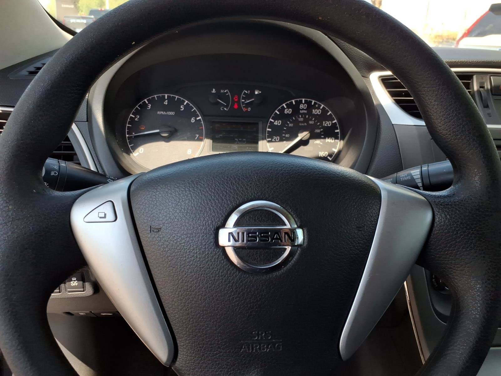 Used 2014 Nissan Sentra S FWD image 18