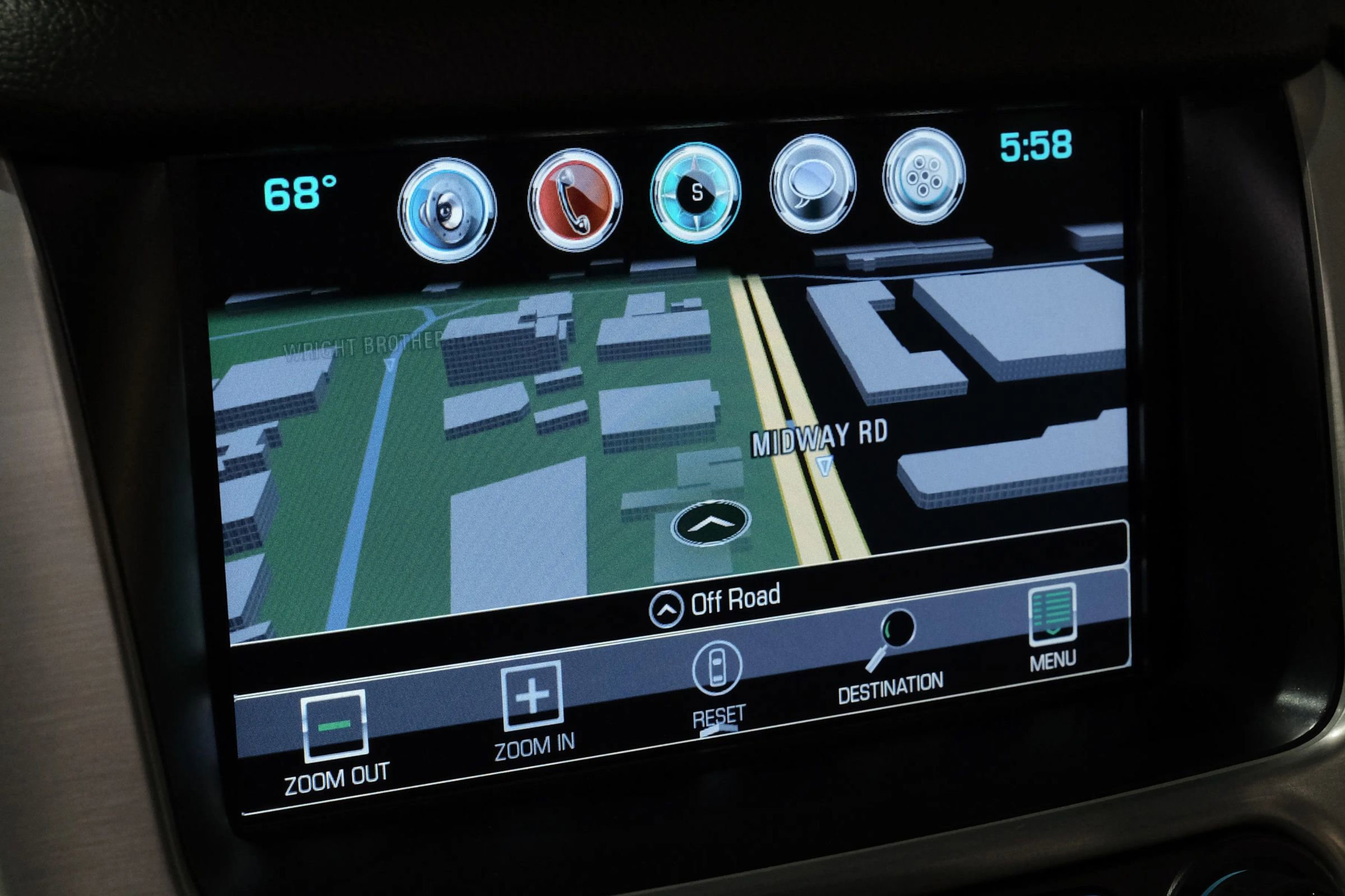 Used 2020 GMC Yukon SLT w/ Open Road Package AWD/4WD image 23