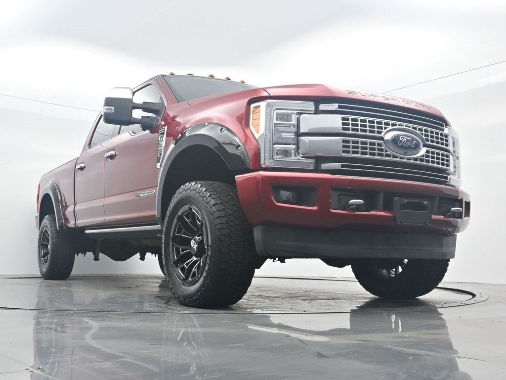 Used 2017 Ford F350 Platinum w/ FX4 Off-Road Package AWD/4WD image 29