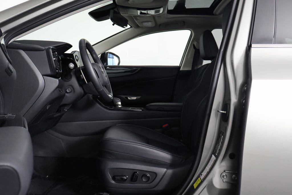 Certified 2025 Lexus NX 350h AWD w/ Premium Package image 10
