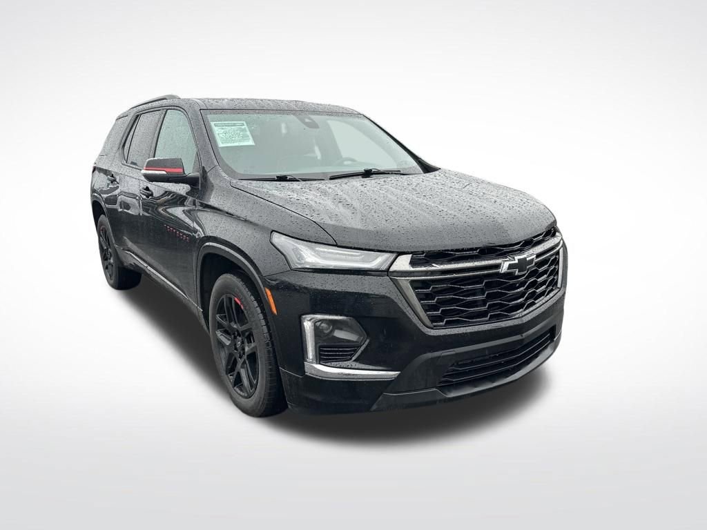 Used 2023 Chevrolet Traverse Premier w/ Redline Edition image 8