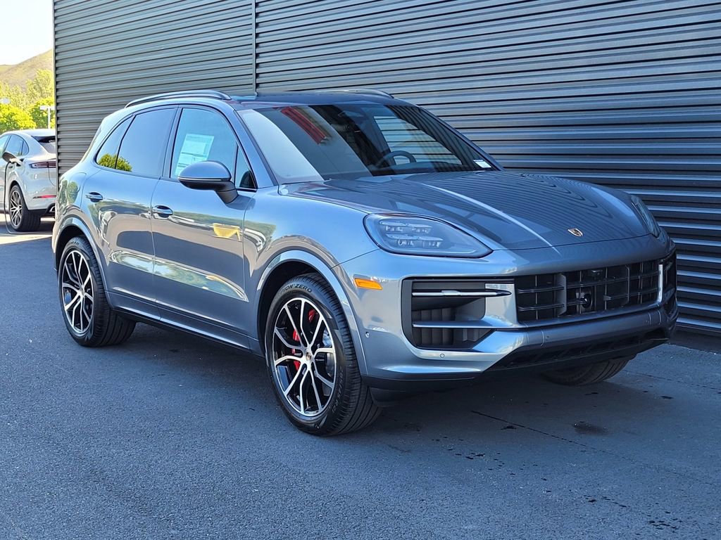 New 2026 Porsche Cayenne S image 9