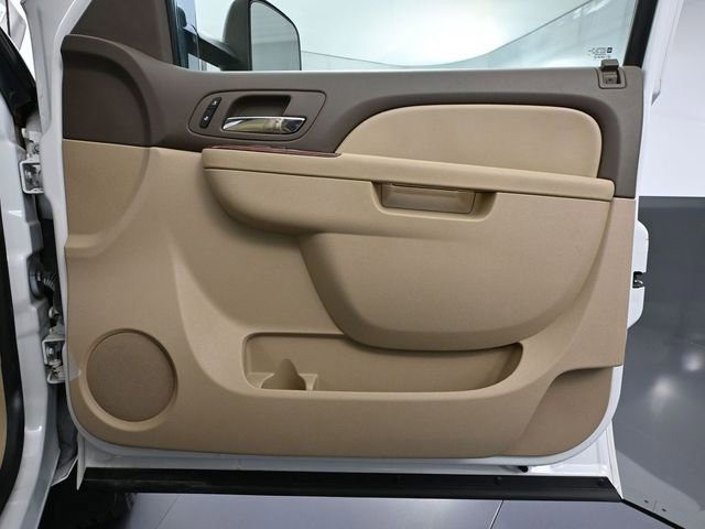 Used 2013 Chevrolet Silverado 2500 LTZ w/ LTZ Plus Package image 43