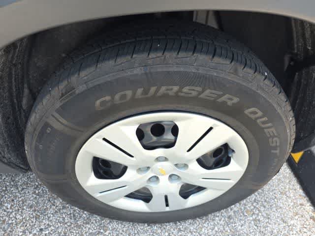 Used 2018 Chevrolet Trax LS FWD image 9
