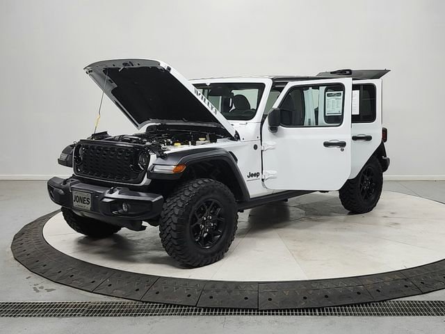 Used 2025 Jeep Wrangler Unlimited Sport AWD/4WD image 11