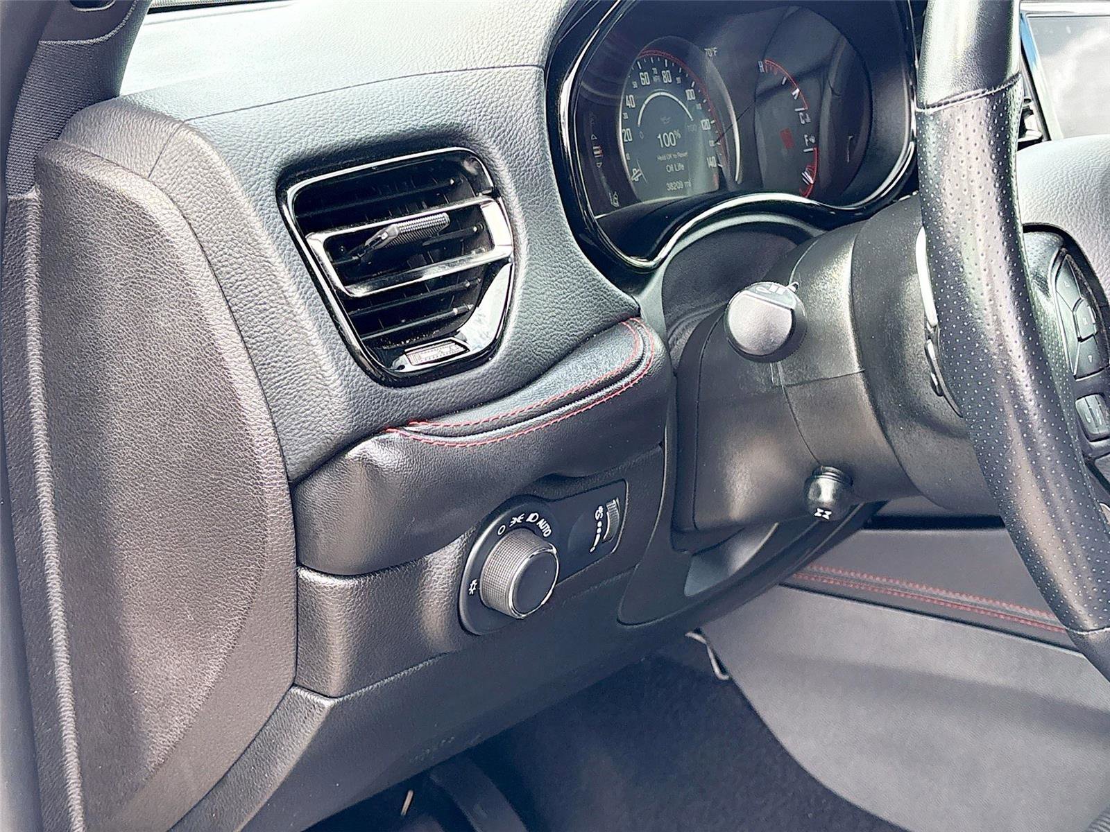 Used 2025 Dodge Durango GT AWD/4WD image 10