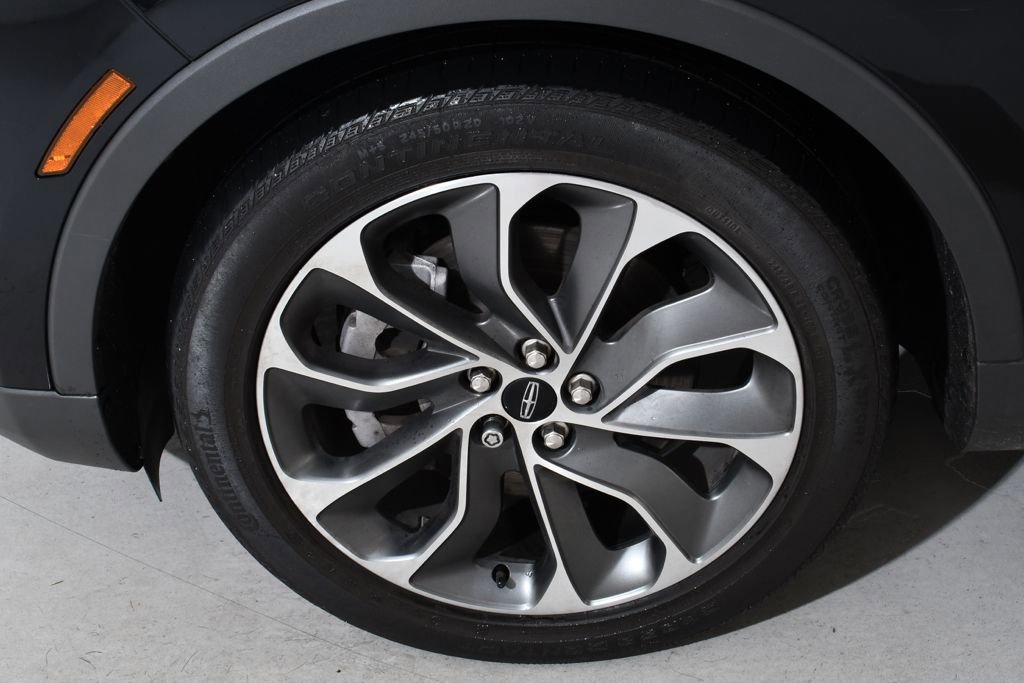 Used 2022 Lincoln Nautilus Reserve image 23