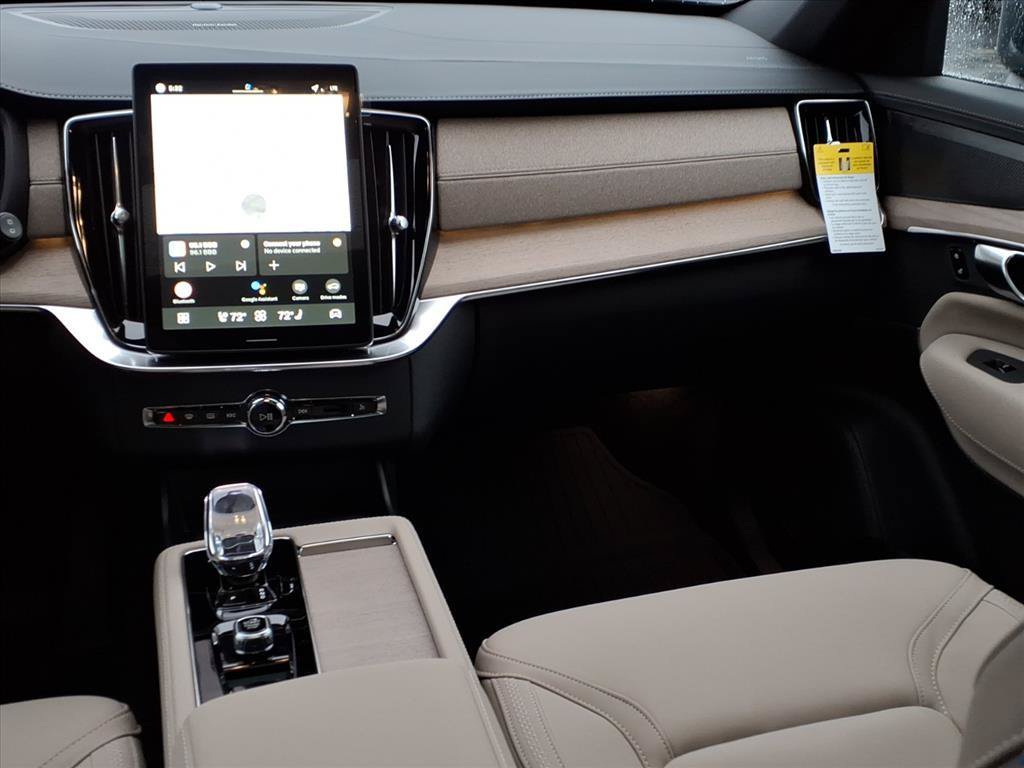 New 2026 Volvo XC90 B6 Plus w/ Protection Package Premier AWD/4WD image 11